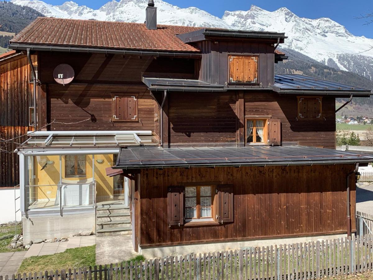 Casa Steilalva - Grosszuegiges Chalet Fuer Erholsamen Familienurlaub Surrein Kültér fotó