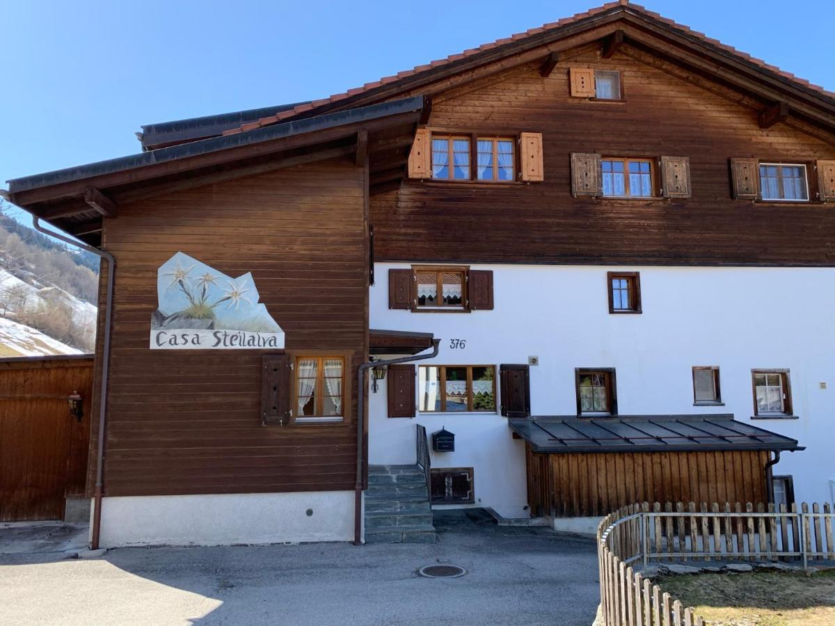 Casa Steilalva - Grosszuegiges Chalet Fuer Erholsamen Familienurlaub Surrein Kültér fotó