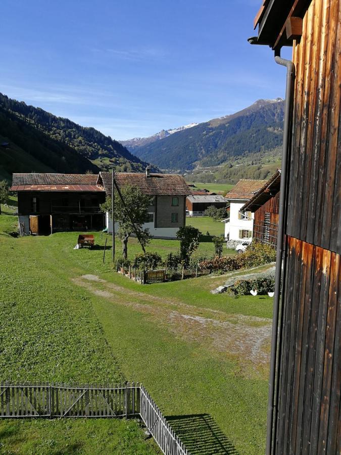 Casa Steilalva - Grosszuegiges Chalet Fuer Erholsamen Familienurlaub Surrein Kültér fotó